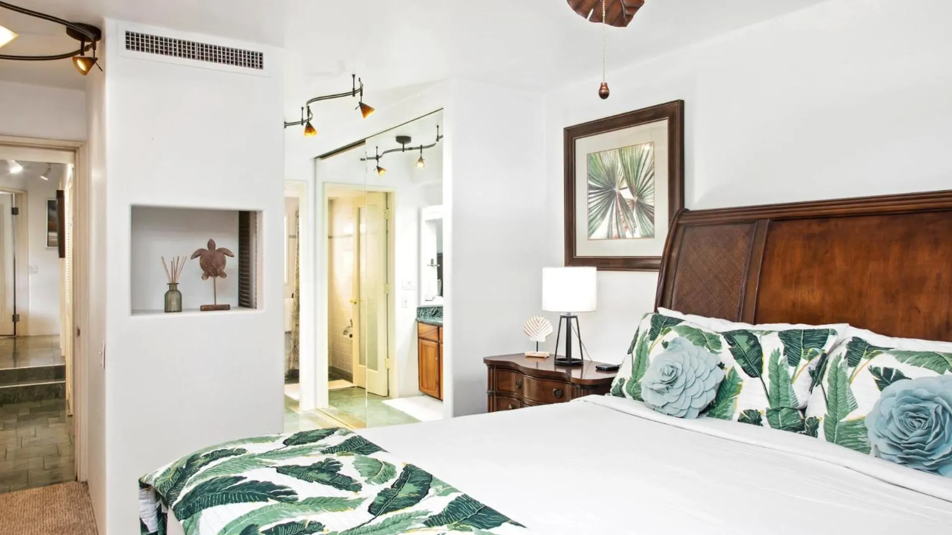 Kbm Resorts Free Car Polo Beach Pol-109 Ground Floor Steps To The Sand Sunset Views Wailea  Apartment Wailea (Maui)